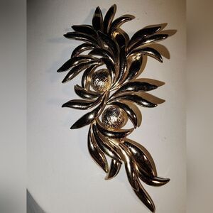 VTG MONET GOLD TONE BROOCH 4" X 2"